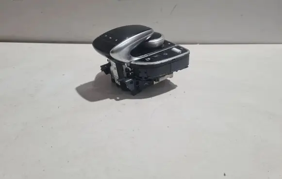 Mercedes-Benz X-class W470 Head unit multimedia control A4709006100