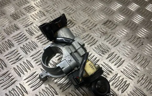 Mitsubishi Colt Ignition lock MR955230