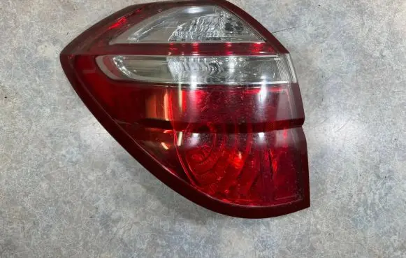 Subaru Outback Rear/tail lights 5070250