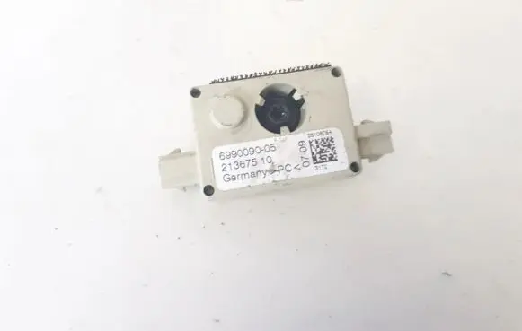 BMW 3 E90 E91 Antenna control unit 699009005 6990090-05