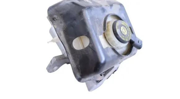 Master brake cylinder