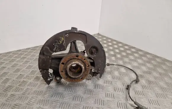 Peugeot 308 Front wheel hub
