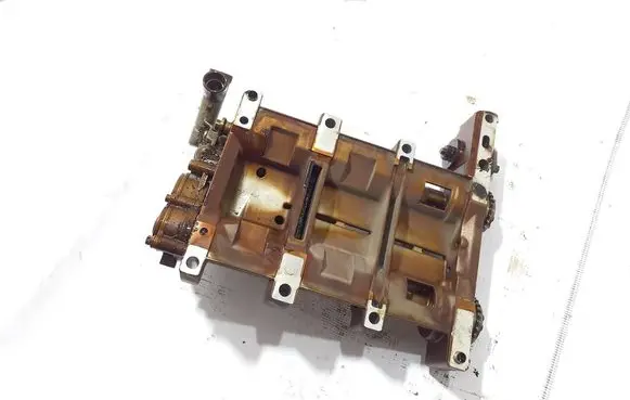 Mercedes-Benz SLK R171 Oil pump A2710340203
