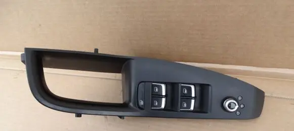 Audi Q5 SQ5 8R Electric window control switch 8R1867171A