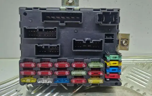 Fiat Punto (176) SAM control unit 46412170