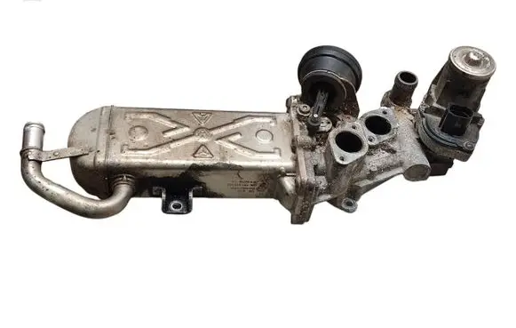 Volkswagen PASSAT B7 EGR valve cooler 03L131512C