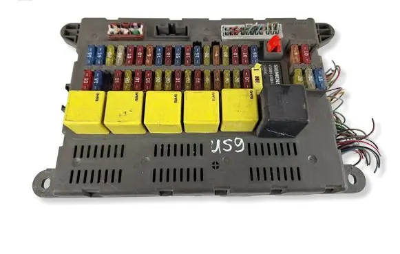 Land Rover Freelander Fuse module 518668207 YWC000030