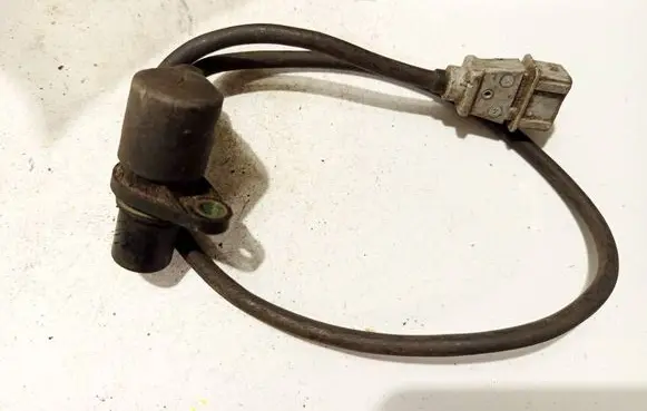 Volkswagen PASSAT B5 Crankshaft position sensor 050906433