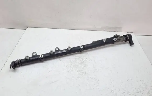 BMW X5 E53 Fuel main line pipe 7788679 0445216008