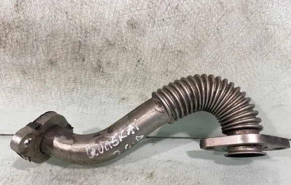 Nissan Qashqai EGR valve line/pipe/hose