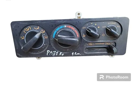 Mitsubishi Pajero Climate control unit