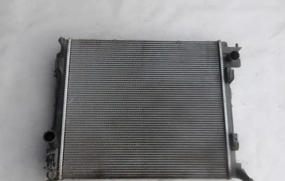 Nissan Qashqai Coolant radiator 214104EB1A