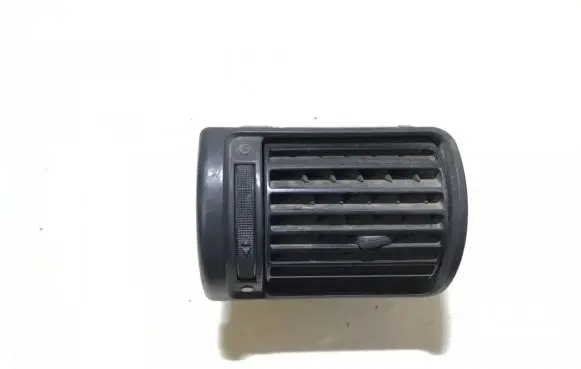 Audi A4 S4 B5 8D Dash center air vent grill 8d1820901