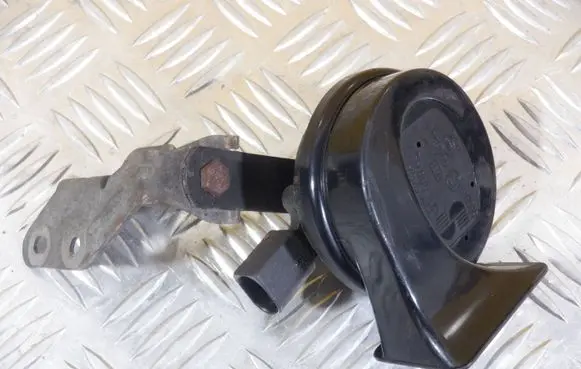 Volkswagen Phaeton Horn signal 3D0951181C