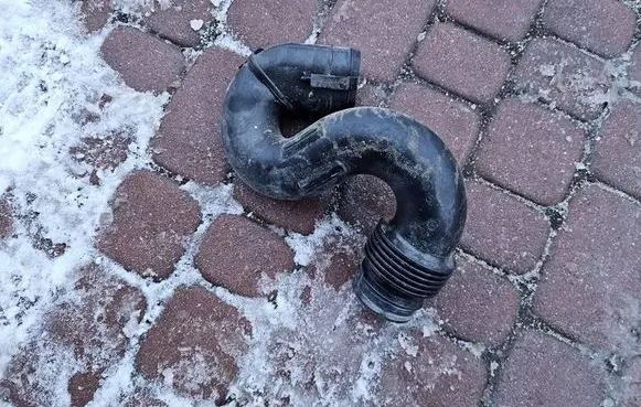 Fiat Talento Air intake duct part 165555514R