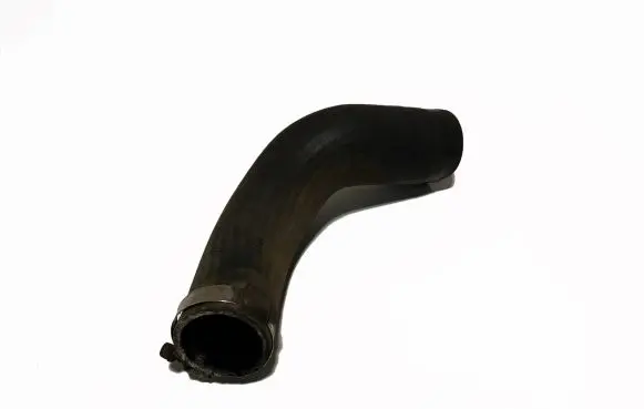 Toyota Avensis T270 Intercooler hose/pipe 173420X020B 16332