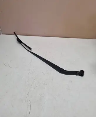 Nissan X-Trail T32 Windshield/front glass wiper blade 8459 242910