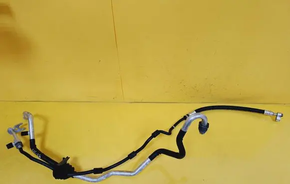 Audi A4 S4 B5 8D Air conditioning (A/C) pipe/hose 8D1260712P