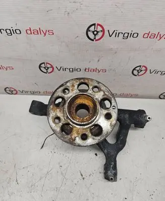 Mercedes-Benz C W204 Rear wheel hub