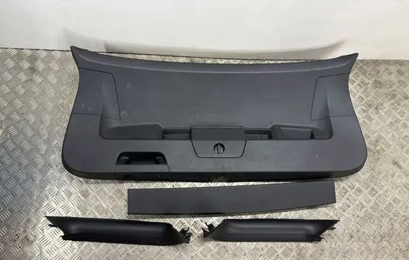 Volkswagen Tiguan Allspace Tailgate/boot lid cover trim 5NN867707 5NN867703 5NN867704