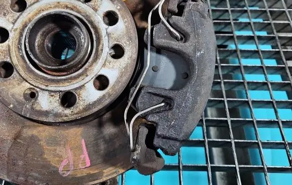 Volkswagen Touran I Front brake caliper IMPRK1589768