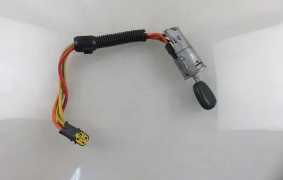 Renault Megane I Ignition lock