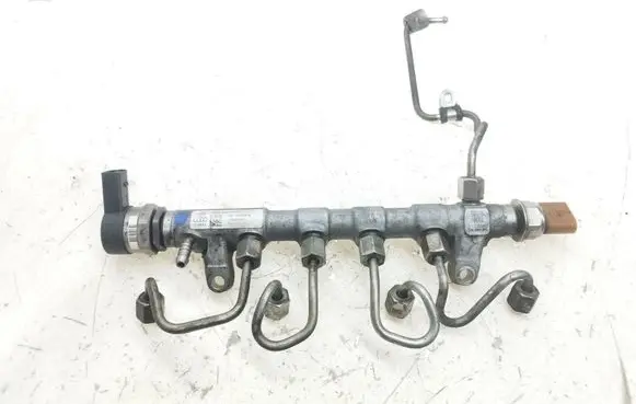 Fuel main line pipe