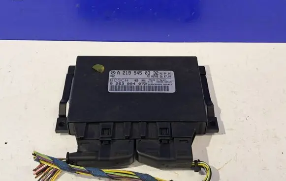 Mercedes-Benz CLS C219 Parking PDC control unit/module A2195450332