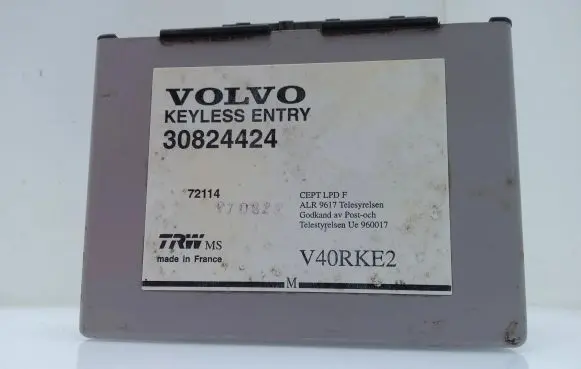 Volvo S40, V40 Other control units/modules 30824424 72114 970822