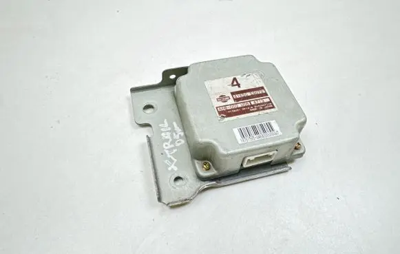 Nissan X-Trail T30 Torque split ecu control unit/module 41650EQ070 A68000U06