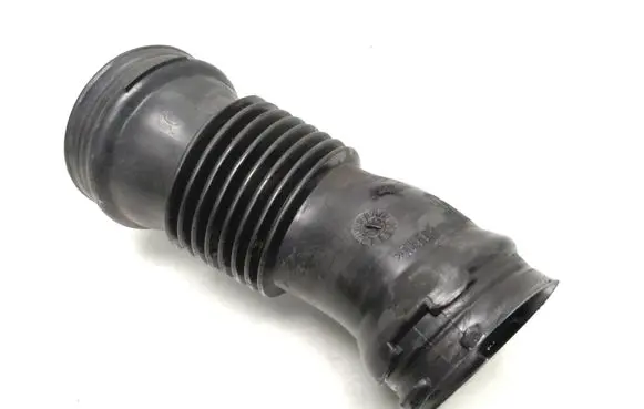 Volvo XC70 Air intake hose/pipe 30769233 80AMA