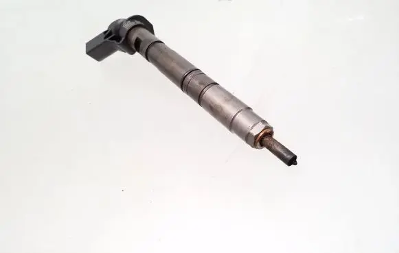 Audi Q5 SQ5 Fuel injector 059130277AR 0445116015