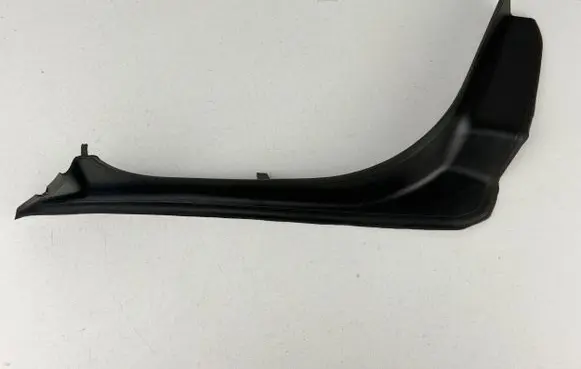 BMW 5 G30 G31 G38 Tailgate trim 51497400595 15054410