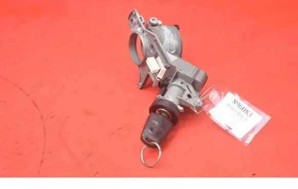 Opel Astra H Ignition lock N0501881