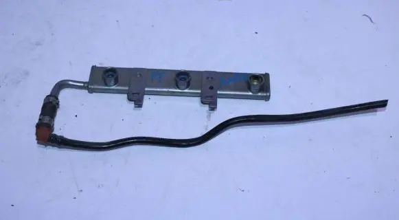 Smart ForTwo II Fuel main line pipe