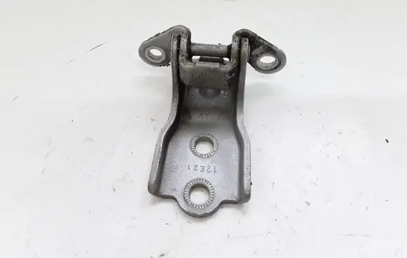 Opel Antara Front door upper hinge A047587 12E21