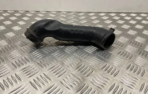 Ford Escape III Air intake duct part CV619C679BC