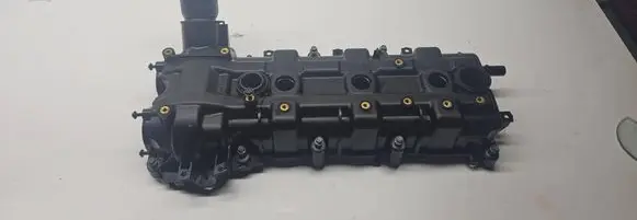 Chrysler Pacifica Rocker cam cover 04893801AE
