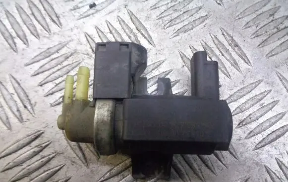 Citroen C5 Vacuum valve 9659067880