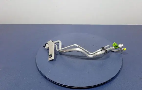 Jeep Grand Cherokee Air conditioning (A/C) pipe/hose 68105596AB