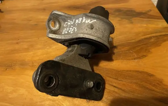 Honda CR-V Gearbox mount 50SWY