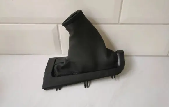 Volvo V70 Gear lever shifter trim leather/knob