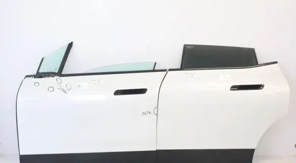 BMW iX Front door 314568454