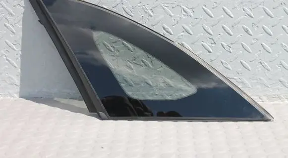 Mazda CX-3 Rear side window SZYBA-BLOTNIKA-TYL