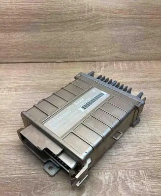 Volkswagen Golf II Engine control unit/module ECU 893907383A 0285007044