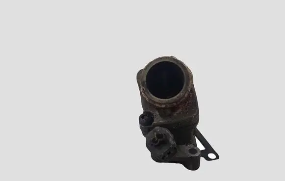 Volvo V70 Thermostat/thermostat housing 30777475
