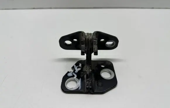 Ram 1500 DT Rear door lower hinge L120038 85574F