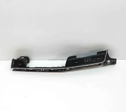 Dashboard glove box trim