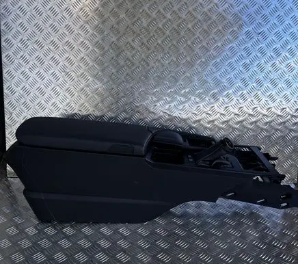 Lexus ES VII XZ10 Center console