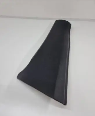 BMW X6 E71 (C) pillar trim 9113141